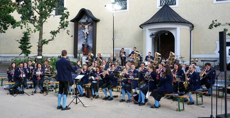 Datei:Platzkonzert Juli 2019 .jpg