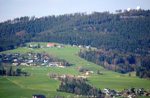 Rauchenschwandt mit Kolomansberg, Südansicht.jpg
