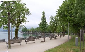 Mondsee, Promenade.jpg
