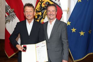 Peter Stankovic Salzburger Sportehrenlorbeer in Gold.jpg