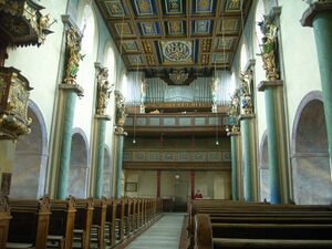 Pfarrkirche Obertrum, Chorseite.jpg