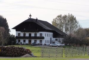 Kriechbaumgut.JPG