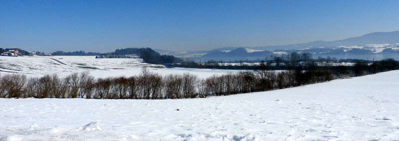Datei:Seewalchen in Richtung Wallersee.jpg