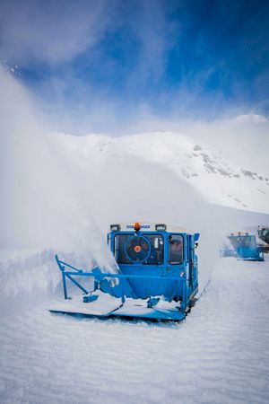 Großglockner Hochalpenstraße Schneeräumung 2019 04.jpg