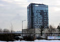 Hotel Cool Mama, dahinter der Untersberg.jpg
