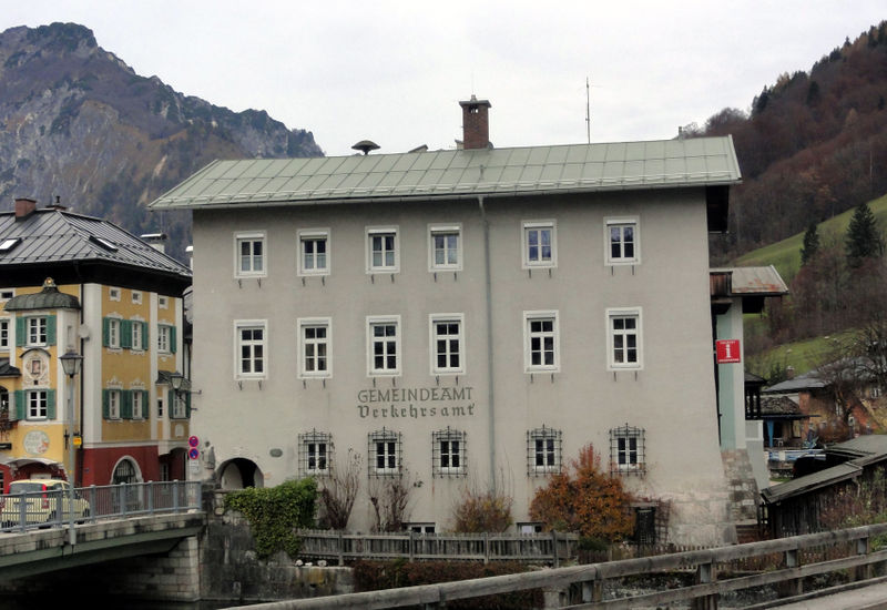 Datei:Gemeindeamt Marktschellenberg.jpg