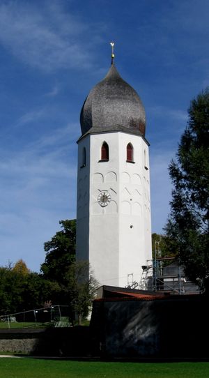 Campanile Abtei Frauenwörth.jpg