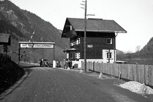 Mauthäuser der Großglockner Hochalpenstraße Fusch 1935.jpg