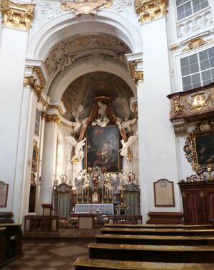 Kajetanerkirche, Hauptaltar.jpg