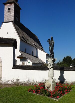 Mariensäule bei der St. Georgskirche in Nonn.jpg