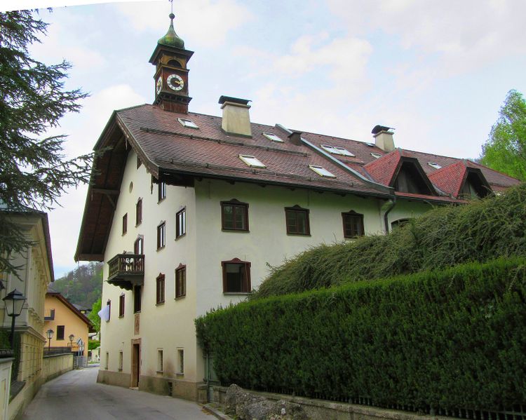 Datei:Apothekerhof, Südansicht.jpg