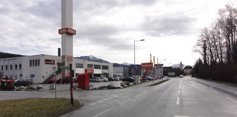 Datei:Halleiner Landesstraße.jpg