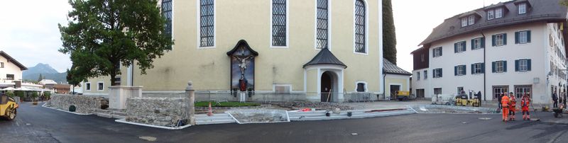 Datei:Neue Kirchenplatzansicht 21.9.2016.jpg