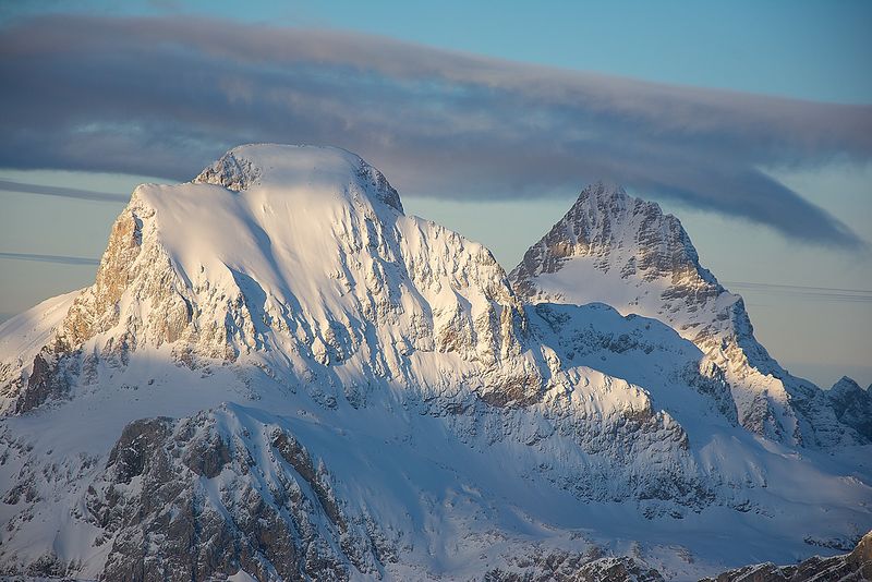 Datei:Hundstod Watzmannstock Winter.jpg