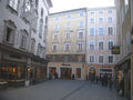 Rathausplatz 076 heller.jpg