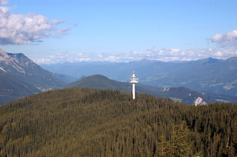 Datei:Richtfunkturm am Roßbrand.jpg