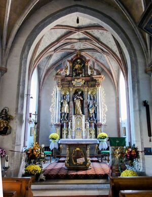 Pfarrkirche Aufhal, Altaransicht.JPG