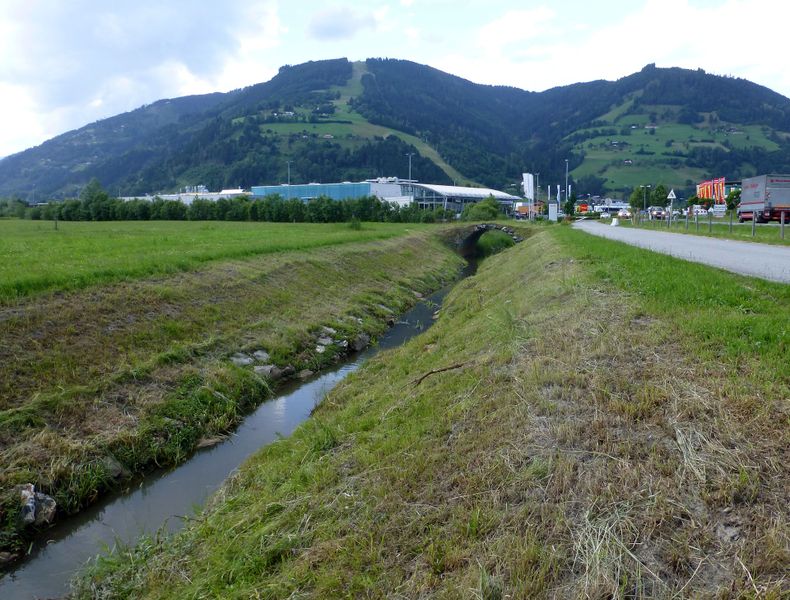 Datei:Bruckbergkanal 11.jpg