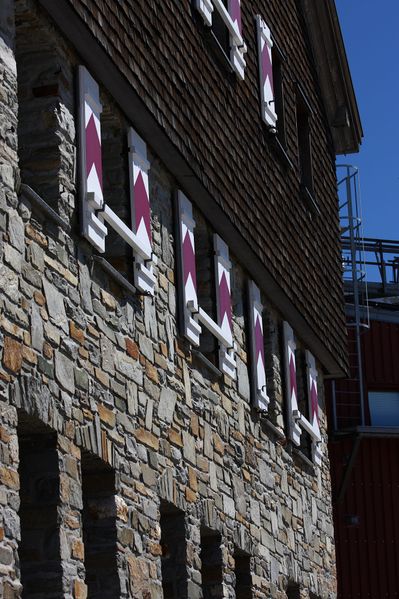 Datei:Zittelhaus sonnblick 1805 13-08-01.jpg