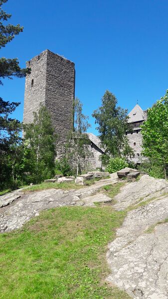 Datei:Burg Finstergrün 1 (26).jpg