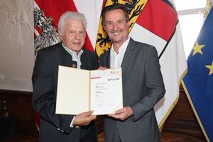 Richard Langreiter Salzburger Sportehrenlorbeer in Gold.jpg