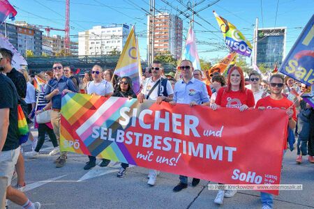 2025 09 06 Pride Parade Salzburg 08.jpg