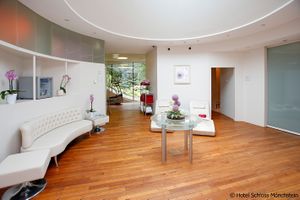 Hotel Schloss Mönchstein spa.jpg