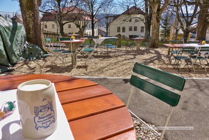 Datei:Stiftskellnerei Michaelbeuern Gastgarten 2018.jpg