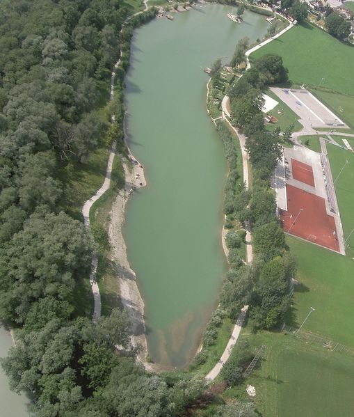 Datei:Bürgerausee Kuchl.jpg