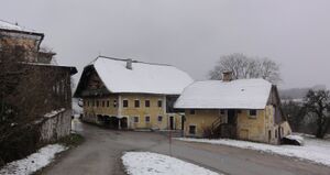 Ehem. Braugasthof Guggenthal, Ostansicht.jpg