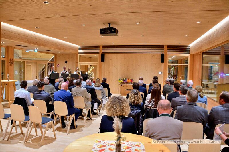 Datei:2025 10 16 Ehrungen Stadtgemeinde Neumarkt 23.jpg