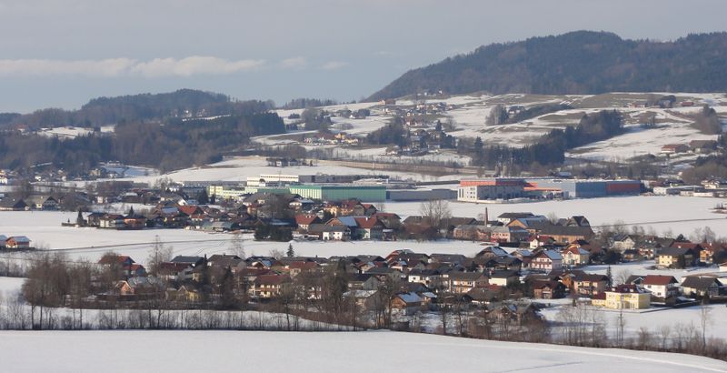 Datei:Forsthubfeldsiedlung.jpg