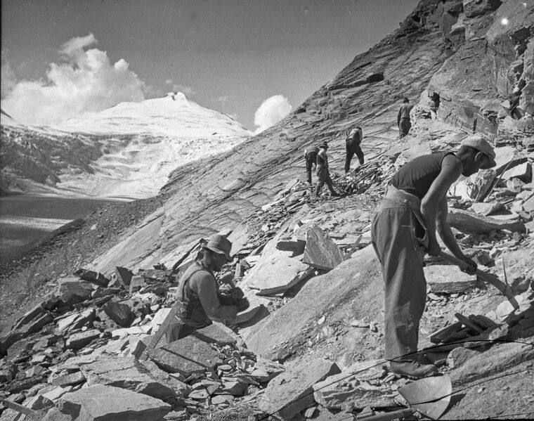 Datei:Gamsgrubenweg Bau 1936.jpg
