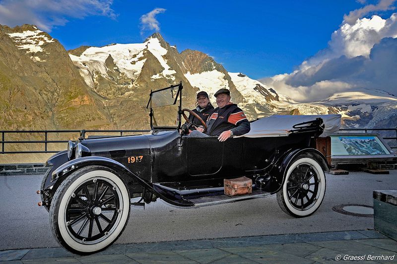 Datei:Grossglockner Hochalpenstrasse Dodge 1.jpg
