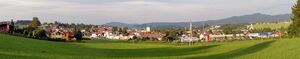 Seekirchen-Südwestpanorama vom Hippingerbauern.jpg