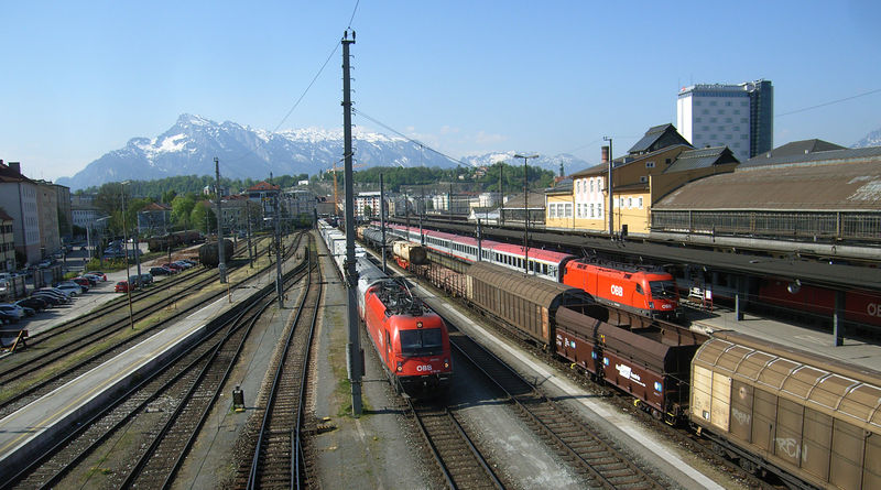 Datei:Bahnhof 026.jpg