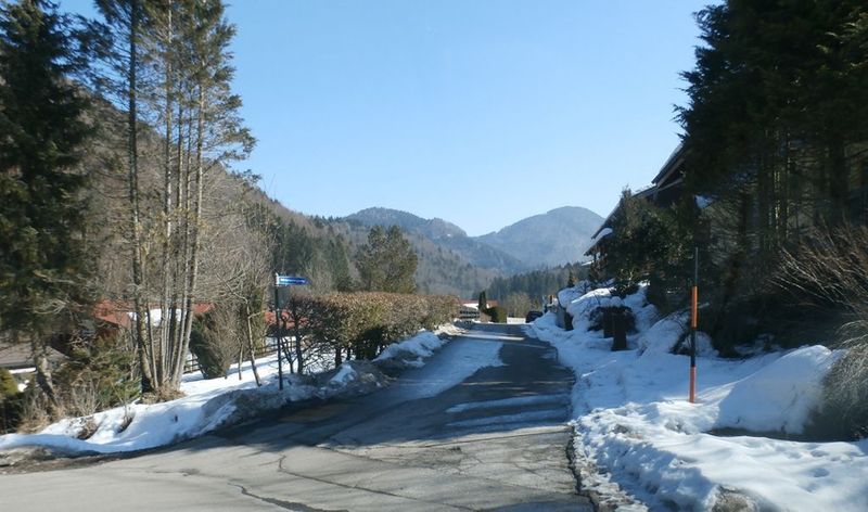 Datei:Mitterschlagweg (Hof bei Salzburg).jpg