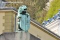 Haus für Mozart Dach Löwe.jpg