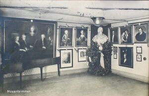 Mozartzimmer Salzburg um 1923.jpg