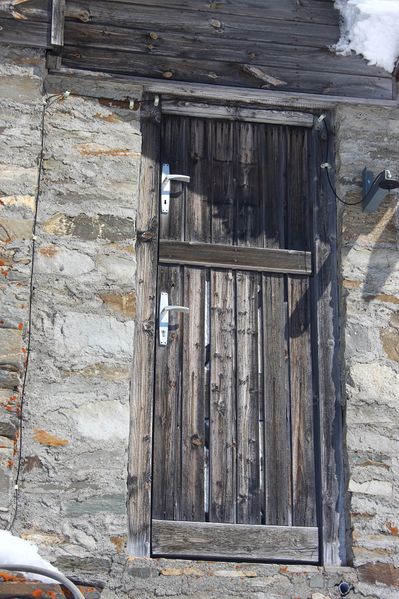 Datei:Sonnblick-zittelhaus7894.jpg