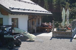 Enzianhütte, Nordwestansicht.JPG