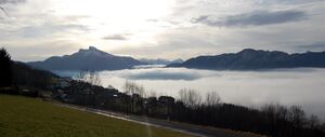 Mondsee im Nebel.jpg
