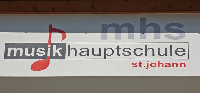 Datei:Hauptschule1.jpg
