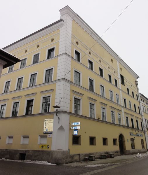 Datei:Salzburgisches Fürst-Erzbischöfliches Hof-Bräuhaus 1666-1810.jpg