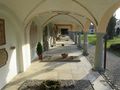 Alter Laufener Friedhof, heute nur noch Park und Gedenkstätte DD.JPG
