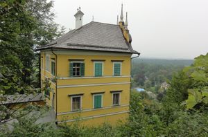 Monatsschlössl, östliche Ansicht.jpg