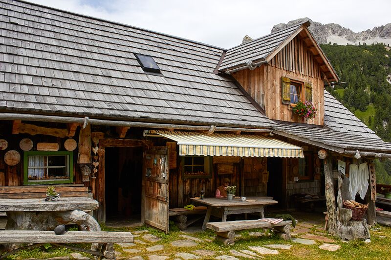Datei:Müllnerbauerhütte-0213-2022-07-14.jpg