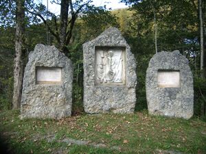 Hintersee, Brückendenkmal beim Tauglbach 150.jpg