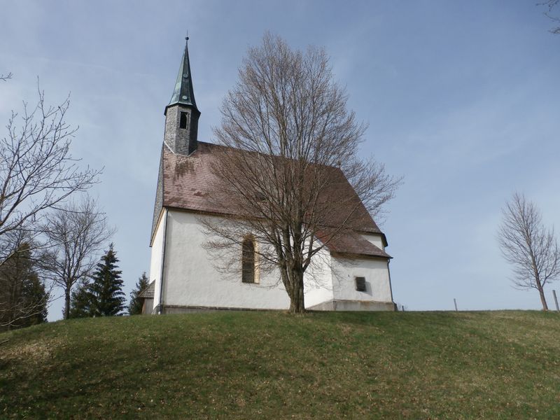 Datei:Filialkirche St. Brigida, Südansicht.jpg