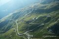 Scheitelstrecke der Großglockner Hochalpenstraße mit Hotel Wallack August 2024.jpg